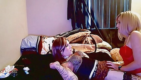 Blonde brunette in lingerie gets fucked in her ass