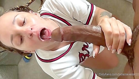 Amateur black girl gets her pussy and ass fucked in POV