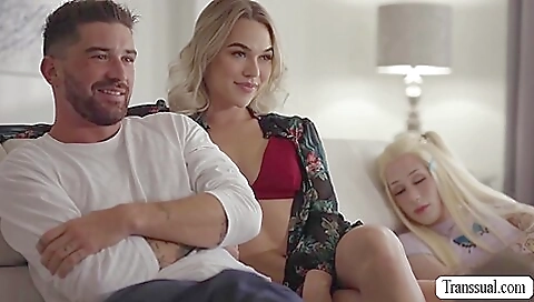 Hot stepbrother fuckes blonde stepsis with a big dick